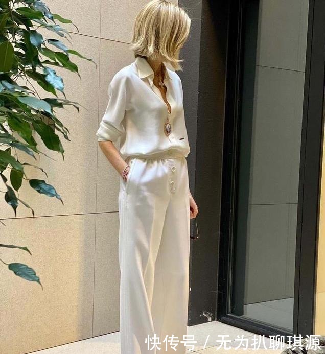  #女人#精致的中老年女人，都懂得如何优雅，你得会穿，看起来才高级