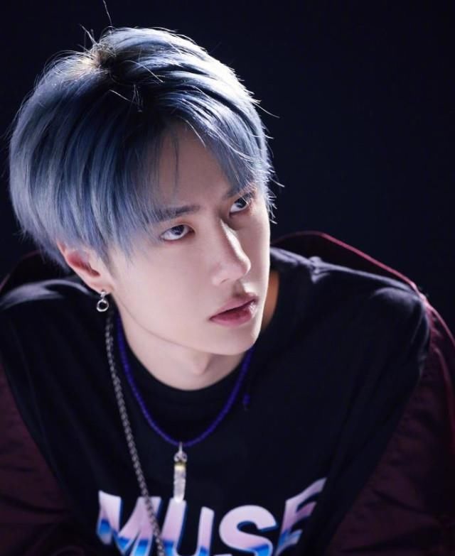  『心中』王一博在你心中是个什么样的人?