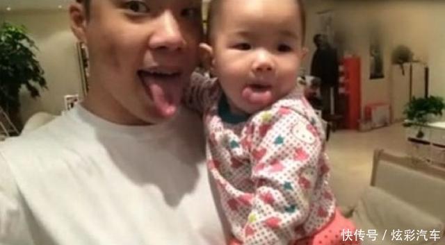 黄毅清被崔永元起诉后，连发5条微博，称被起诉是一件好事