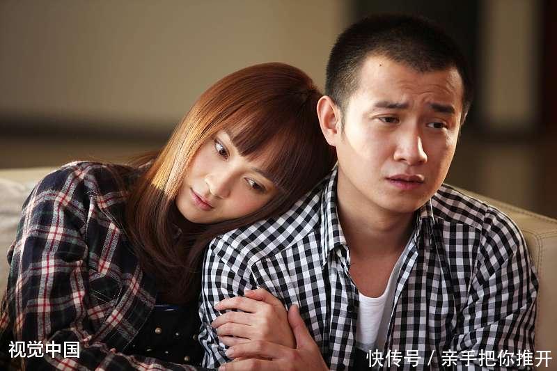 卓伟再次盯上这对恩爱夫妻并曝出猛料和不雅照, 网友: 心眼太多、