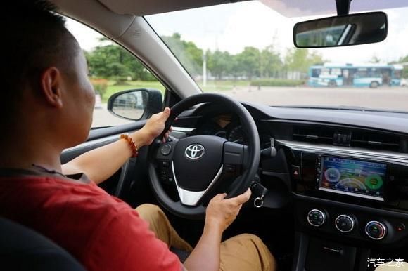  「抢单」跑滴滴赚钱靠运气 大单都被谁接了？