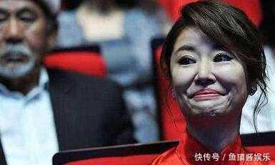 林心如晒素颜做蛋糕照片, 皮肤吹弹可破, 力破脸垮谣言