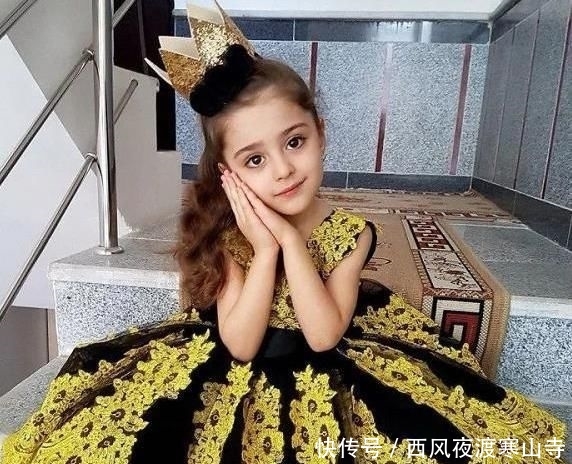  [辞职]6岁伊朗小女孩，颜值碾压众人，爸爸辞职当贴身保镖？
