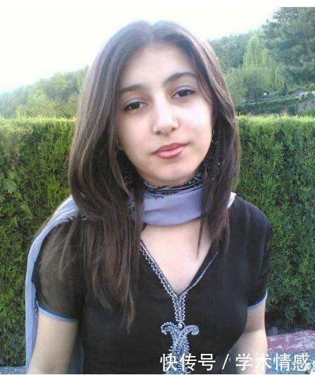 千万不要去摸巴基斯坦女孩的手，特别是已婚男子，否则你会后悔的