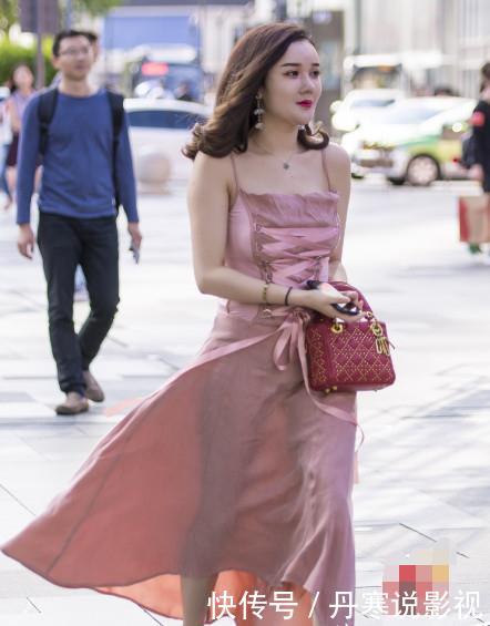 街拍:图3性感,图4贵妇范儿十足,能娶图6就是天上掉馅饼!