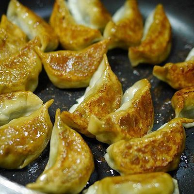  【猪肉】西洋菜香菇猪肉饺