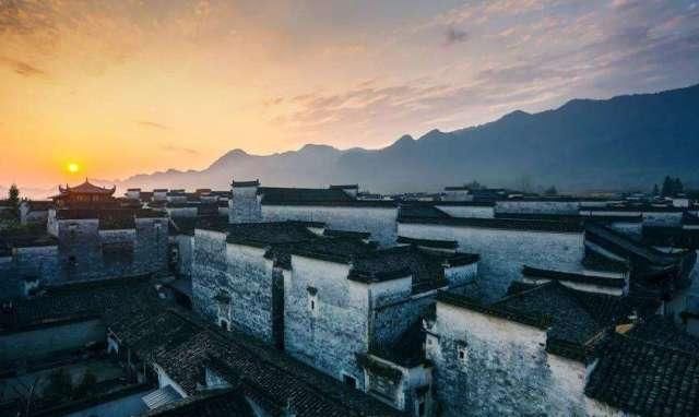 安徽除西递宏村之外，还有一处古镇经常被忽视，始建于元、明年间