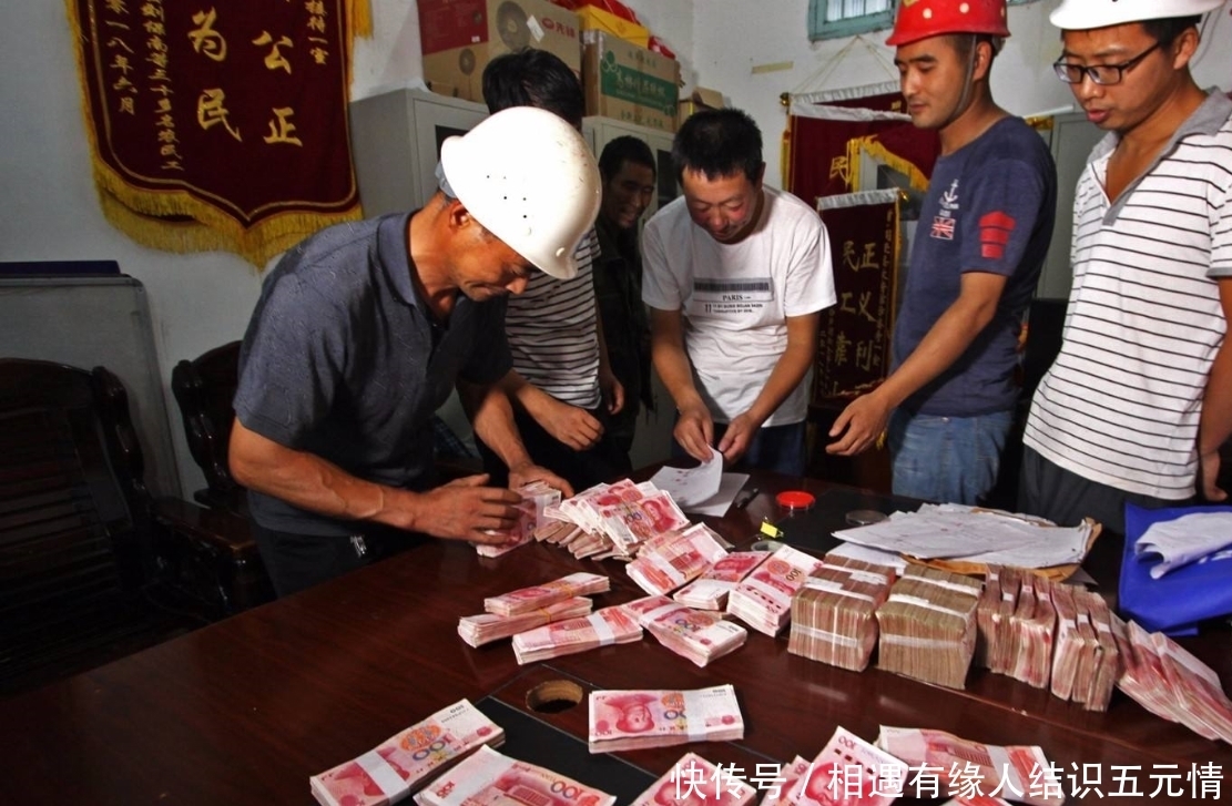  农民|好消息！农村宅基地补偿新变化，补偿标准大幅提升，农民拍