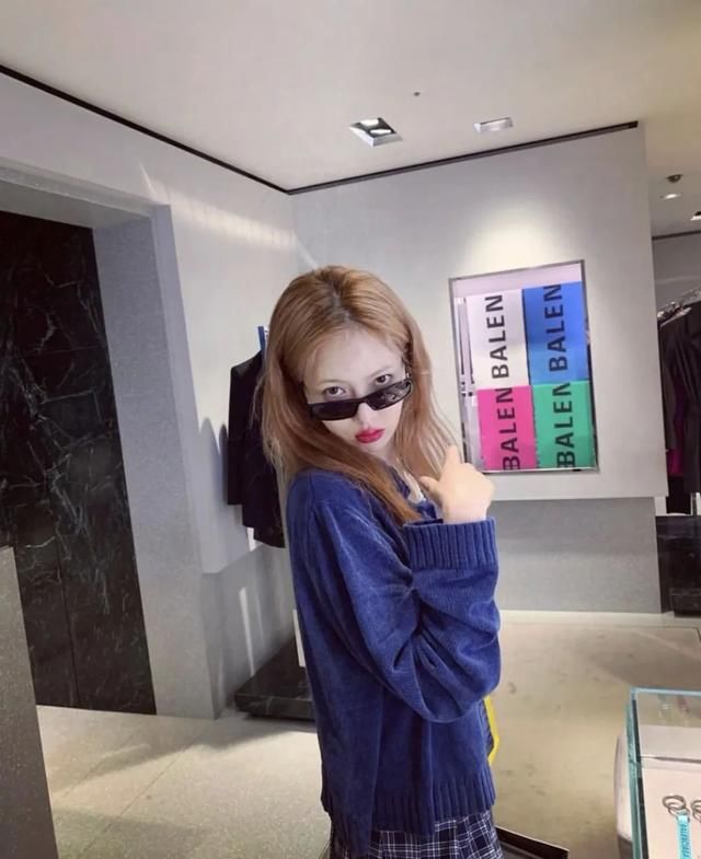  棒针编织衫■我也没有衣服穿啊，但是我可以抄Kaia、Jennie的作业