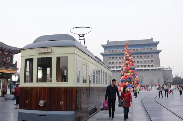 春节北京人气最旺的景点，日均游客12.6万超故宫，这是为何？