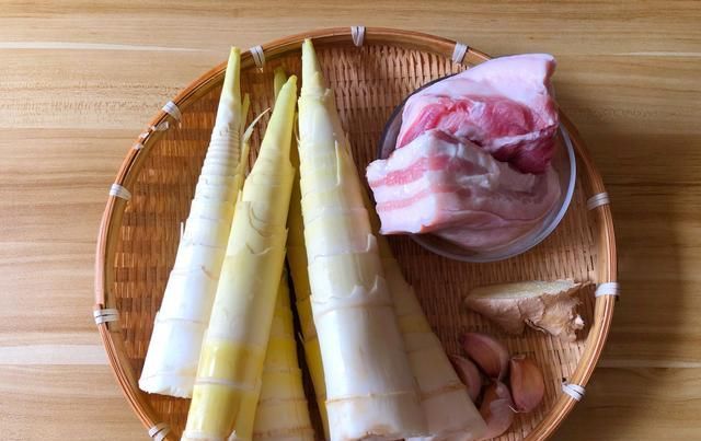 『懂得』春天,这个菜比肉贵,现在吃脆嫩又鲜美,可惜懂得吃的人不多