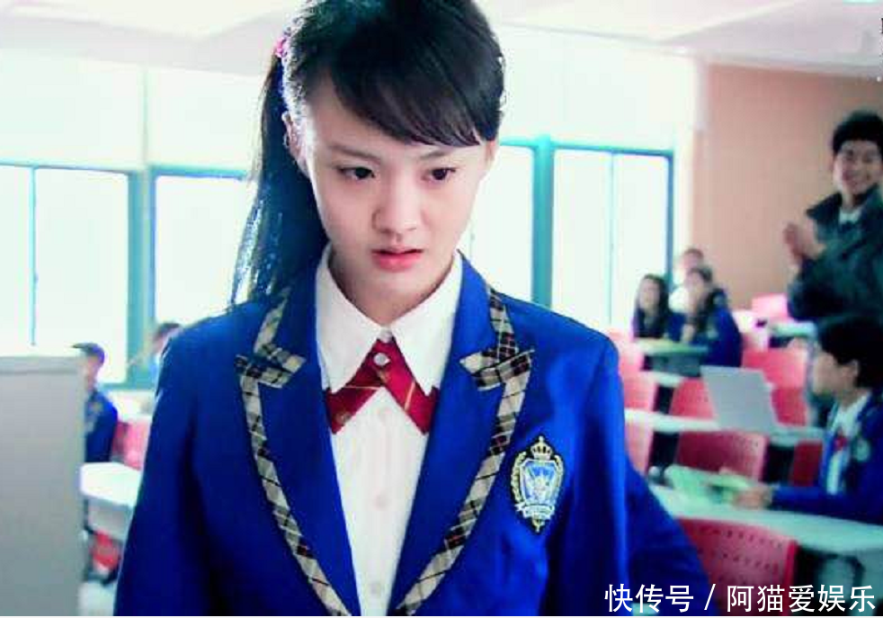 《一起来看流星雨》郑爽的十个造型，第五个淑女，第九个最好看！