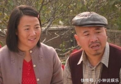 隐藏@49岁王小利老婆曝光,隐藏整整18年,网友:原来是谢广坤女儿