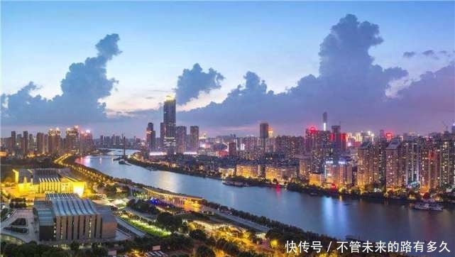  #第一个#中国第一个直辖市，被誉为“东方芝加哥”，如今发展却