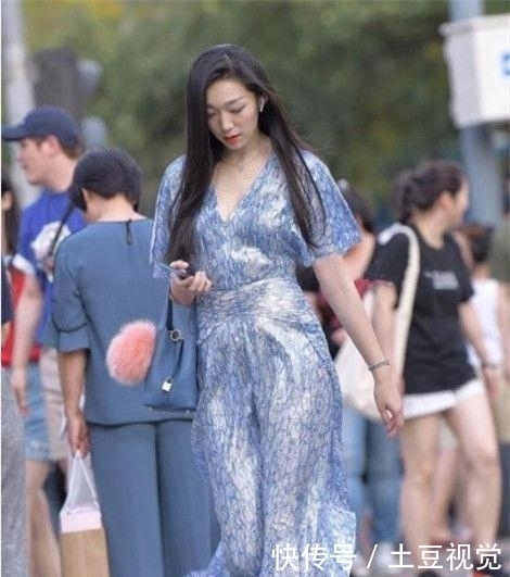 回头率@柔哥的美女街拍朝气蓬勃的美女,街头回头率300