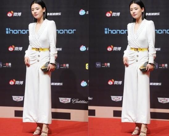 微博之夜女星比拼!李冰冰惊艳，许晴胜马思纯，关晓彤却尴尬