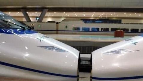 高铁有时一节一节连在一起的运行，这是为什么？看完就知道！