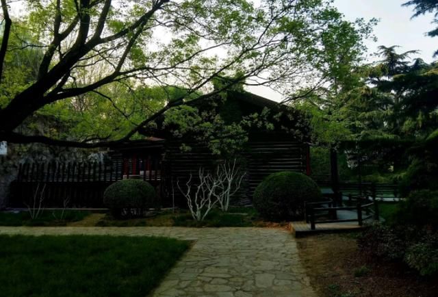 北京门票2角的景区，还只要现金，但却是个日本园林