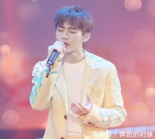 「导师」《少年之名》导师有炎亚纶,第一季糊到不行,第二季太多回锅肉!