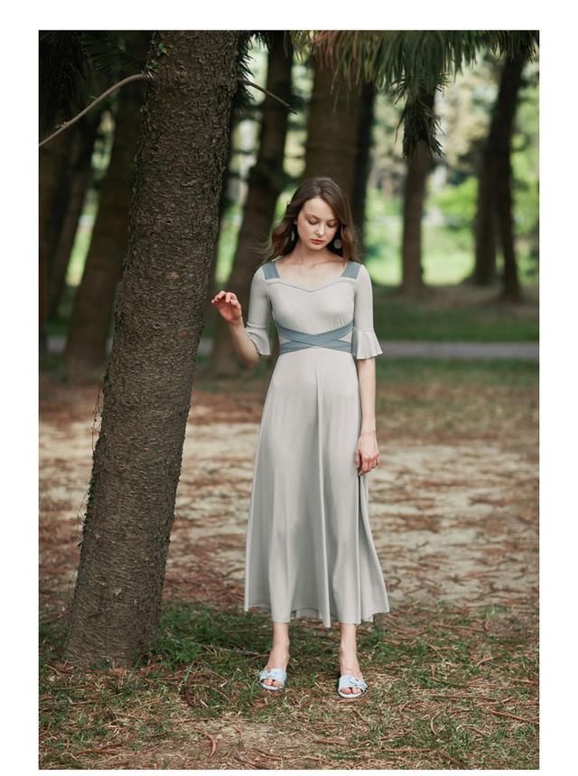 时装搭配ifashion｜集美貌于一身，可以称为直男斩的小裙纸