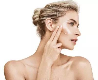 “出道”12年，Ta上杂志的次数比女明星还多?