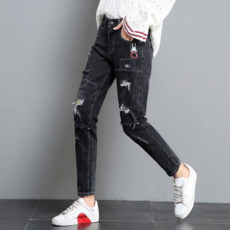 还再穿老土的打底裤,看看新款小脚裤,洋气的不得了