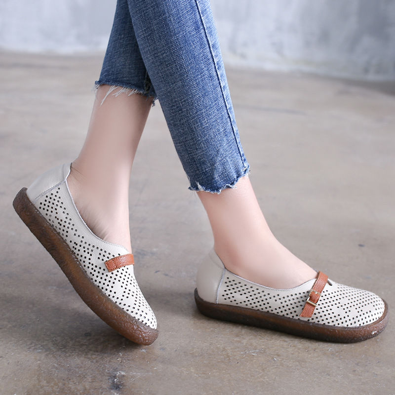 就在前不久!刚上市就火爆的女鞋,高级又显嫩,三伏天这么穿才美