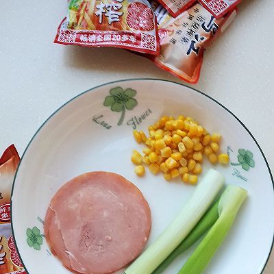  『炸鸡』榨菜蛋包饭配炸鸡