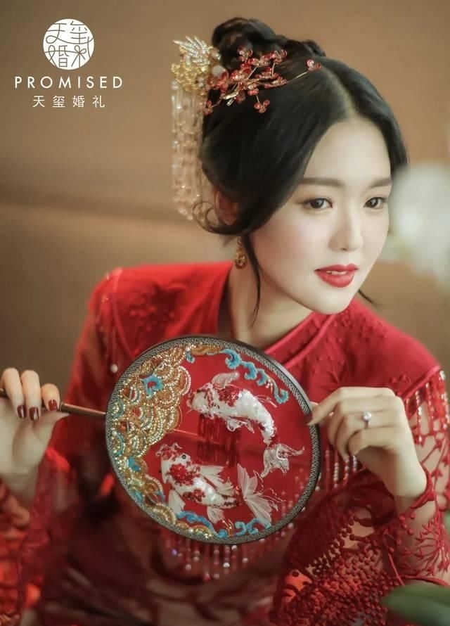  『完美』红黑配婚礼，高级与质感的完美结合