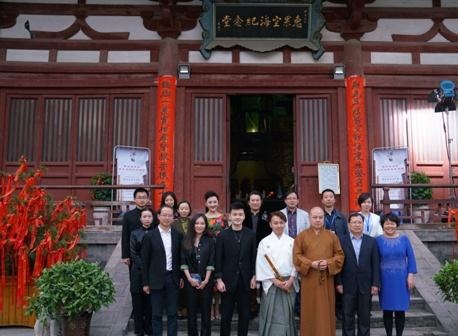 潜心专注修行！他从不与人说一句话，连虚云老和尚都被他感动哭了