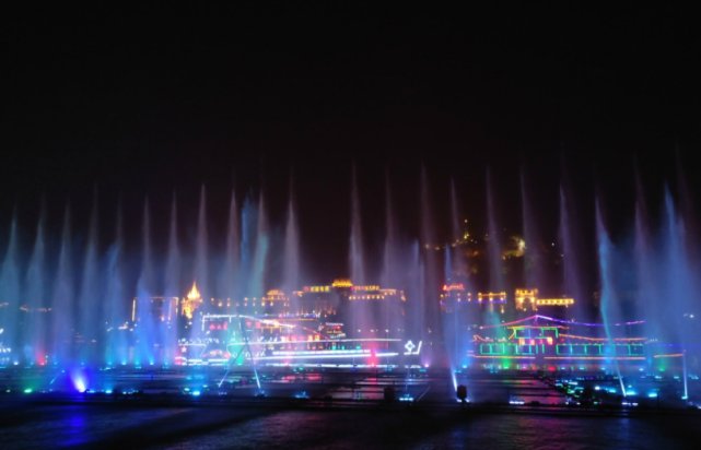 广西这匹爆发的黑马，它正在追赶南宁，你知道是哪里吗