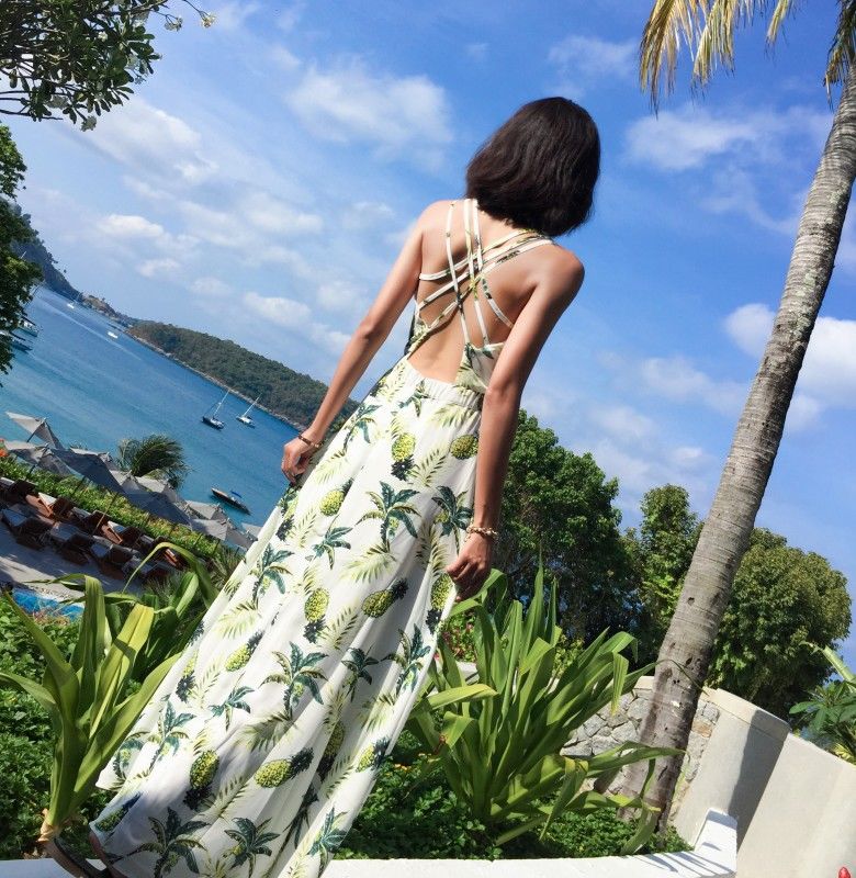 老婆居然偷偷买了这种露背沙滩裙，穿上又白又嫩，美的让人心醉