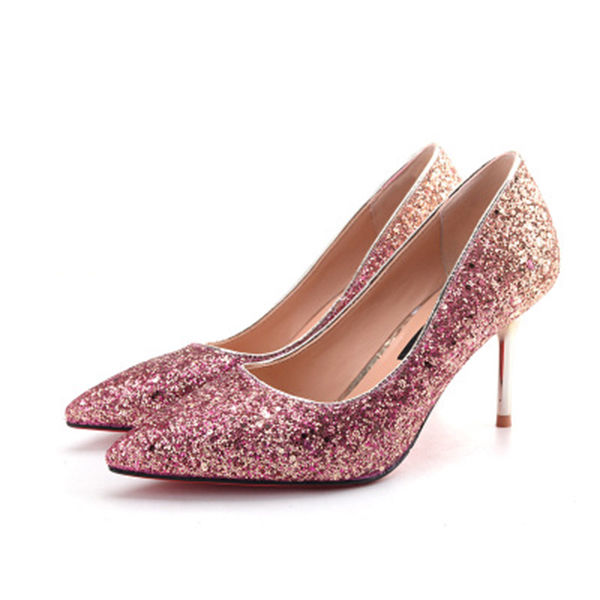 偷偷给老婆买了双高跟鞋,还被骂,说我怎么可以那么了解女人