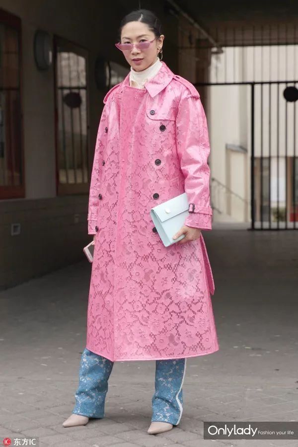 你距离时髦精可能就差一副超窄墨镜了