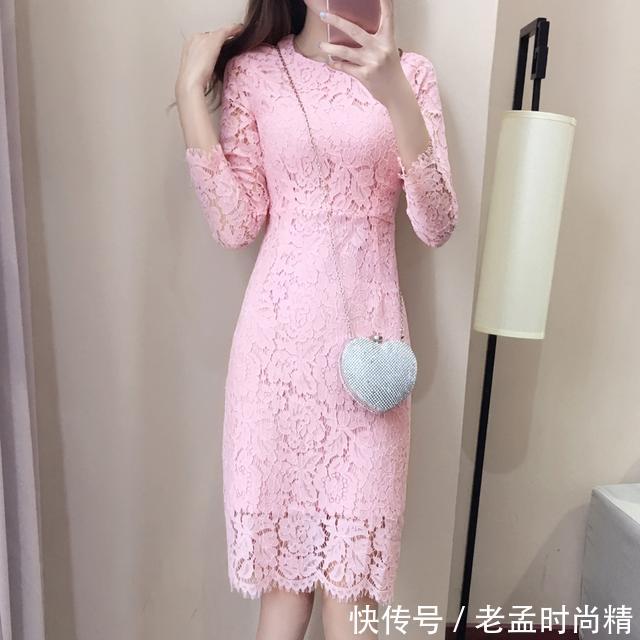 蕾丝■穿搭:春天是蕾丝连衣裙的主场!