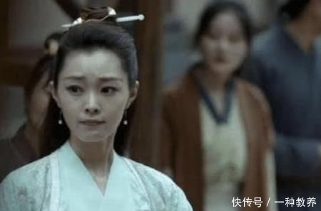 群演@《庆余年》把女群演带火了?宋轶的背景板被虚化,因太美被网友疯狂表白!