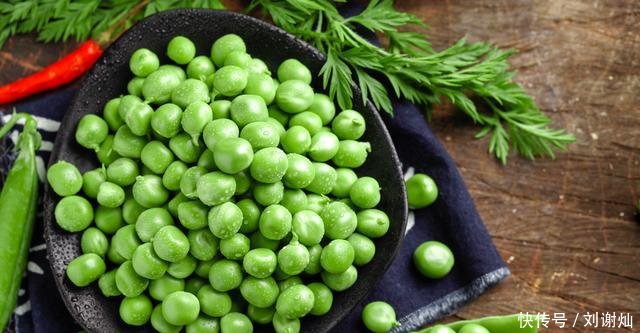  『不妨』皮肤发黄的女性，不妨多吃3物，效果比敷面膜还要好，不再怕变老