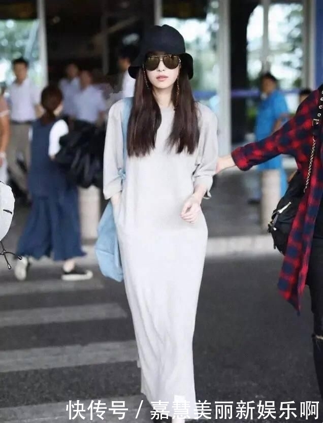  「美美」美美哒的长袖连衣裙 也必须靴子来扶持