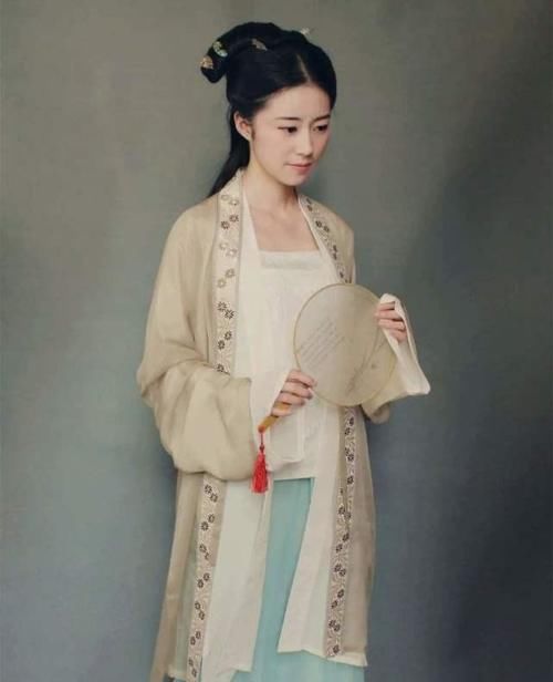 『太假』明朝时女性的发型是什么样的?影视剧上的发型太假了