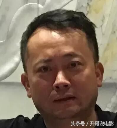 怼完唐爽后，周立波怒斥鄢军：你撒谎诽谤嘴贱！牵扯高圆圆关之琳