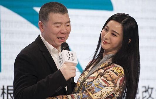 继崔永元爆料《凤凰周刊》记者连爆范冰冰猛料 网友：千万别沉默