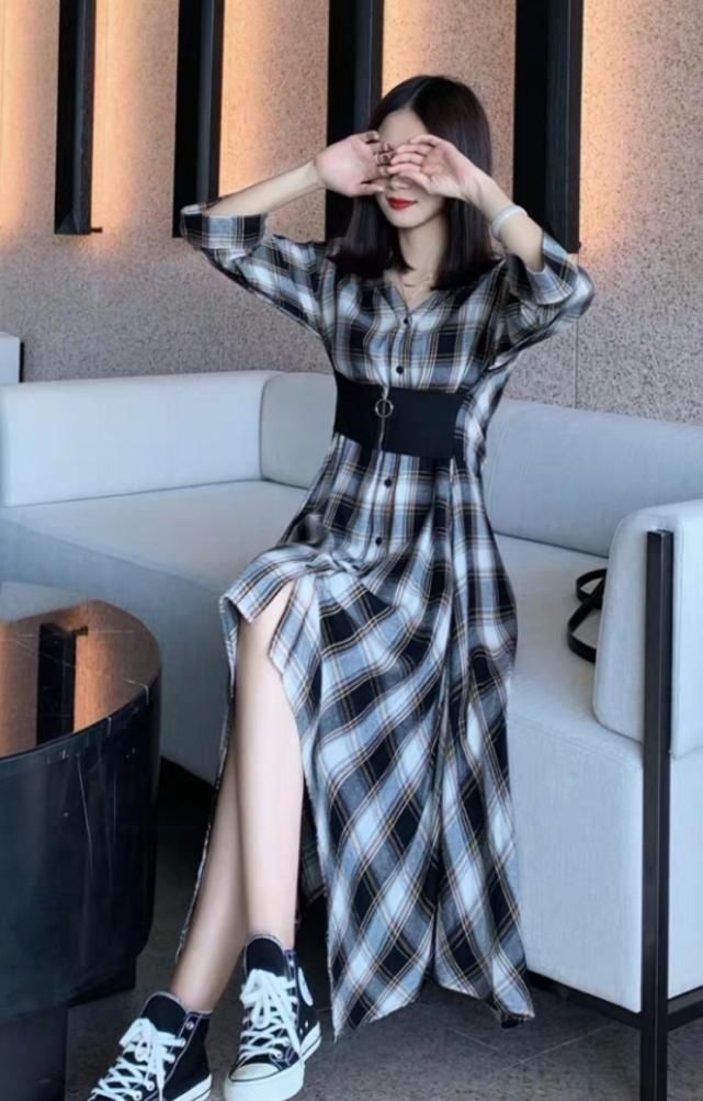  『女生』建议女生：春季穿“可盐可甜”的连衣裙，准能让你切换到女神模式