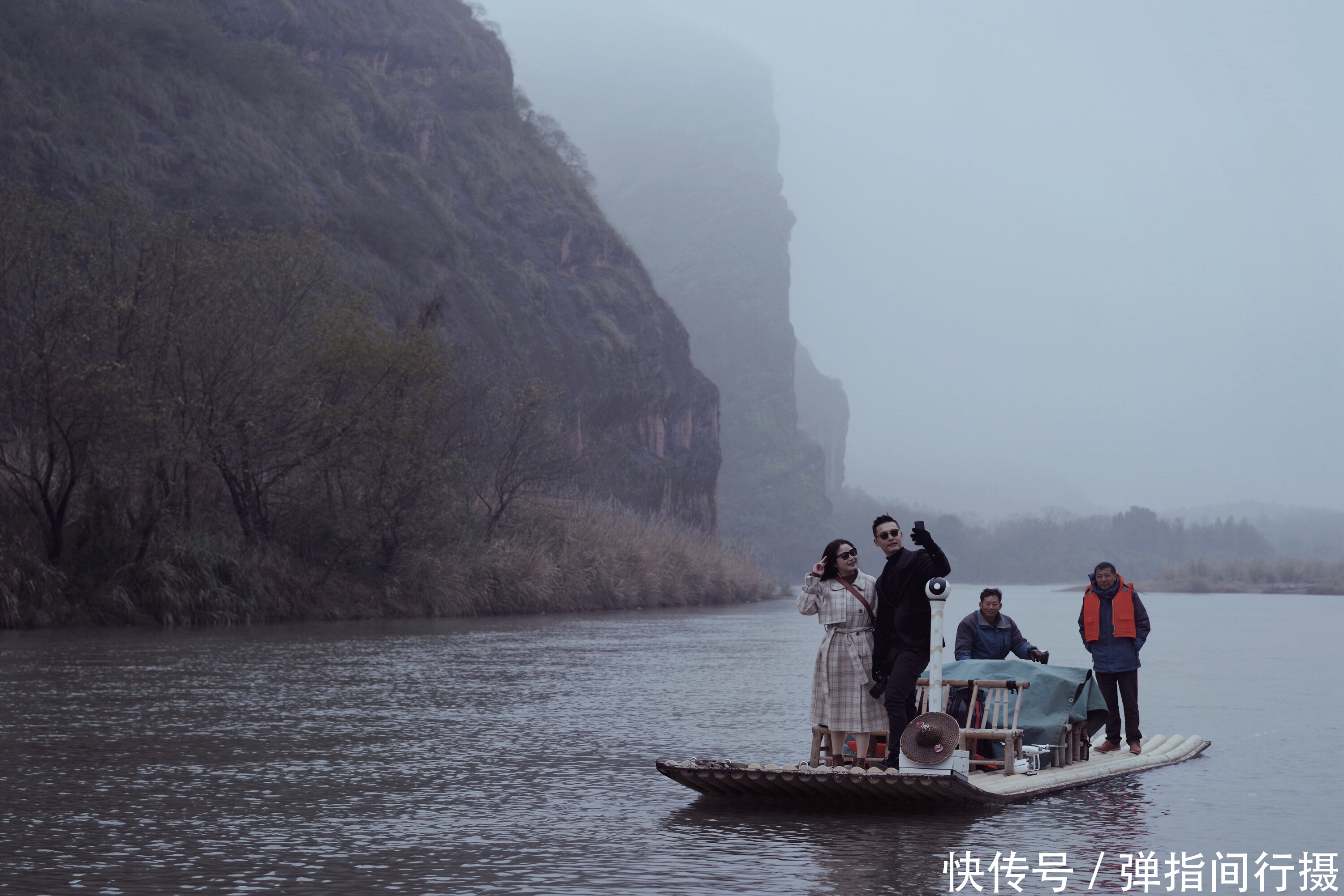 这里号称“中国道教发祥地”，山水美如水墨画，极富仙风道骨意境