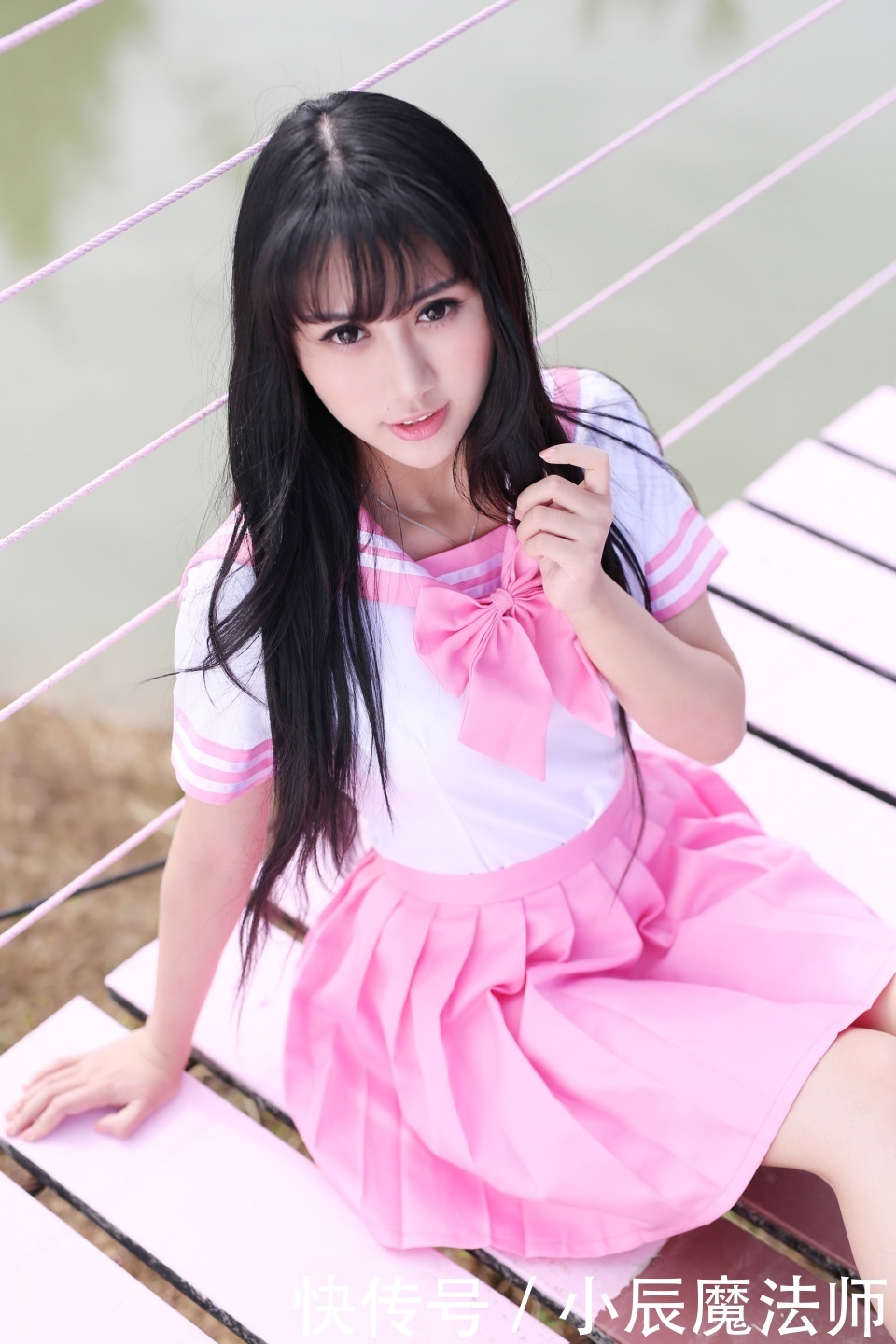  写真：青春美少女杨小青外拍写真，粉色连衣裙青！