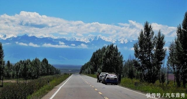 中巴公路、伊昭公路、独库公路， 3选1，看新疆一半的景