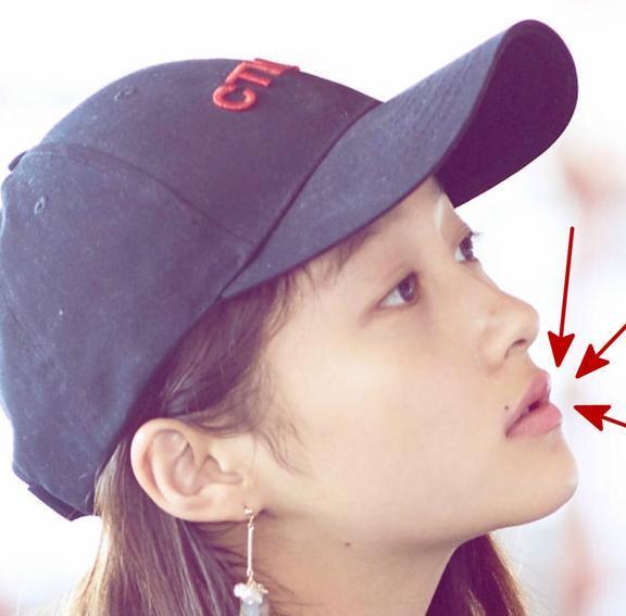 全脸都可素颜，唯独唇妆不能卸？关晓彤的嘴型到底有什么BUG?