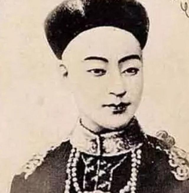 『照片』光绪出殡照片,宦官送葬,比慈禧出殡“寒酸”多了