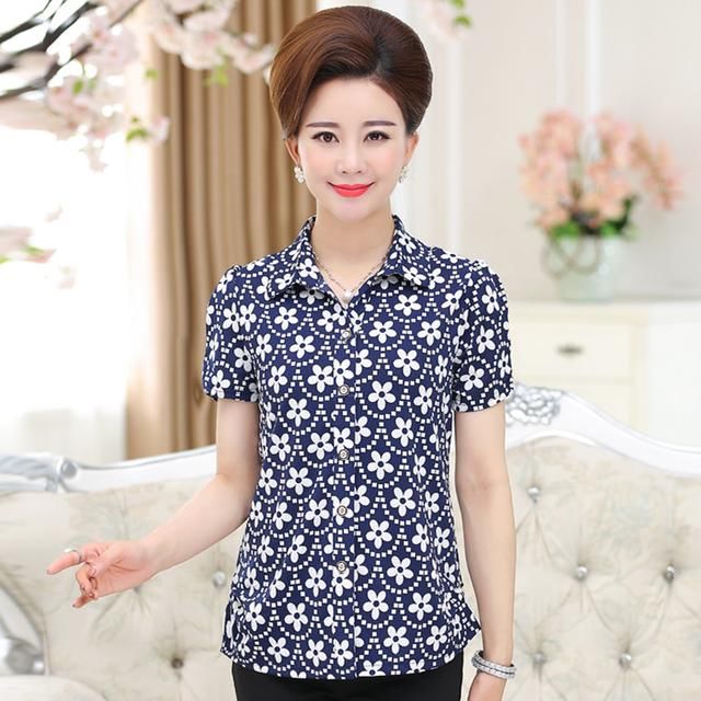 这妈妈装，是有点小贵，叫妈妈们学下图穿，高贵超嫩美