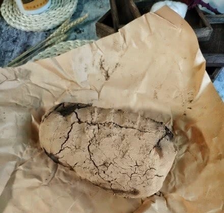 『奥尔良』庆余年里的穿帮镜头,没想到是从李沁手里的鸡腿开始的!