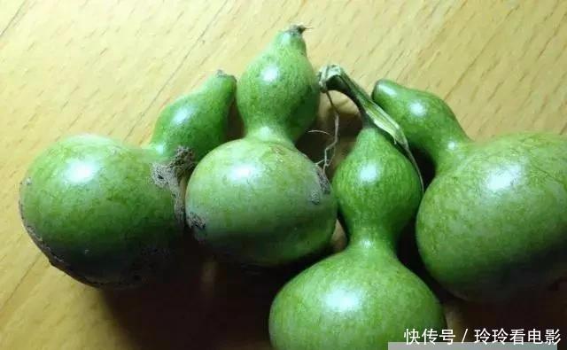  椅子@大爷花10年“种椅子”，一把卖80000！这些文玩在家也能种